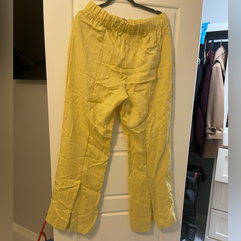 Zara High Waisted Pant Yellow Size XL NWT